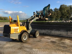 Type New Holland LS140