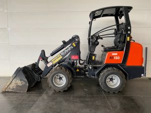 Type Kubota RT150